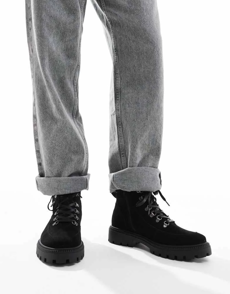 ASOS ASOS DESIGN lace up hiker boots in black 4