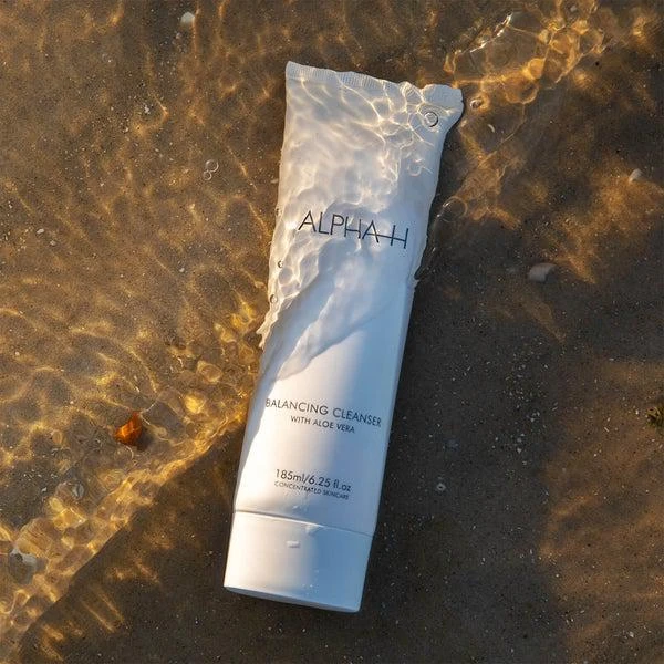 Alpha-H Alpha-H Balancing Cleanser with Aloe Vera 185ml 4