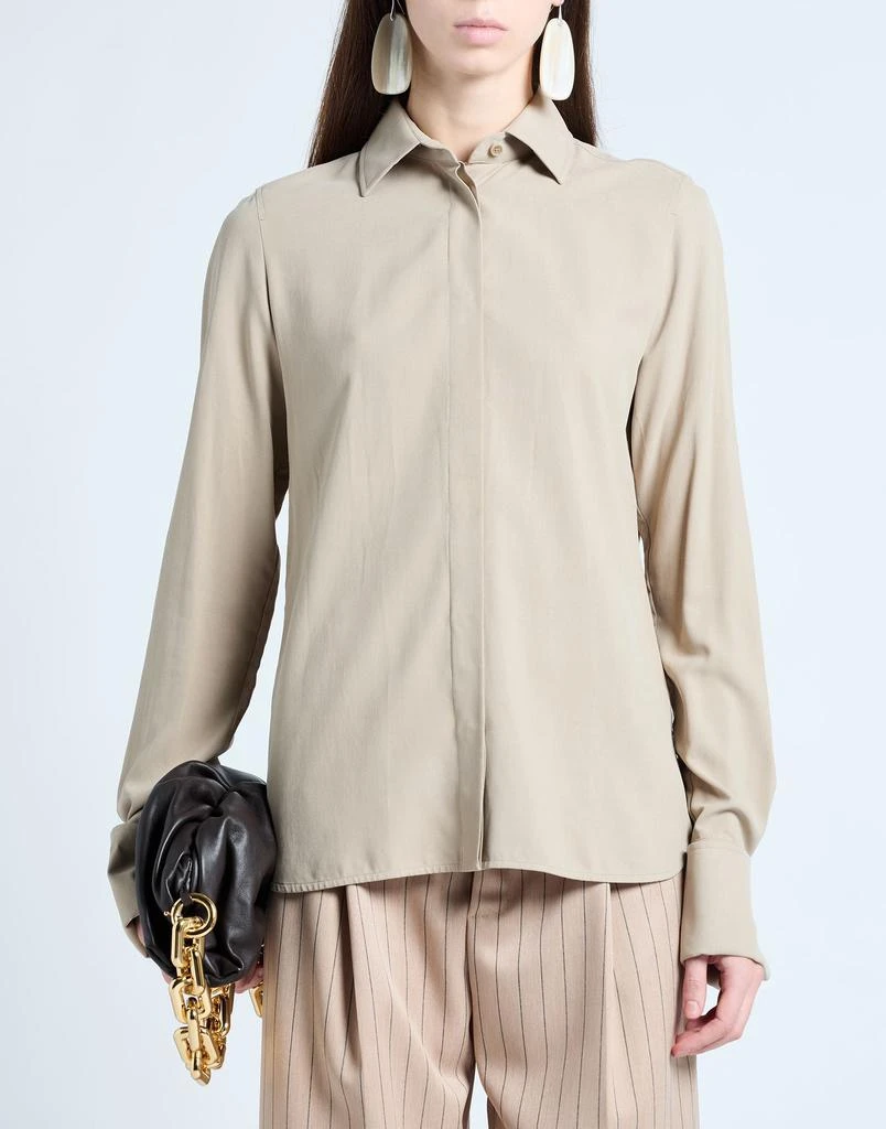Max Mara Silk shirts
blouses 4