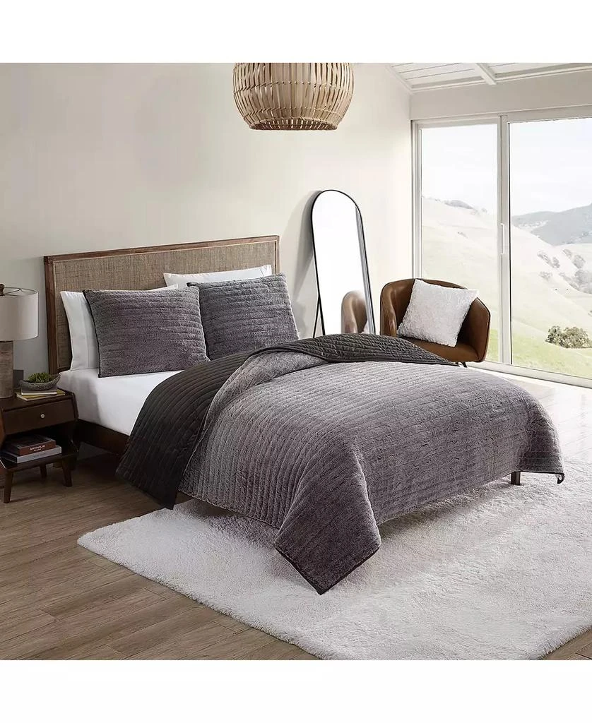 UGG CLOSEOUT! Polar Faux-Fur Reversible 2-Pc. Quilt Set 2