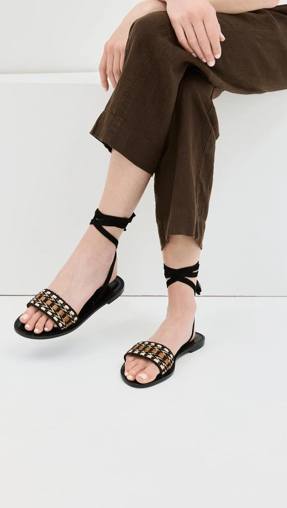 AMANU Tana Sandals 2