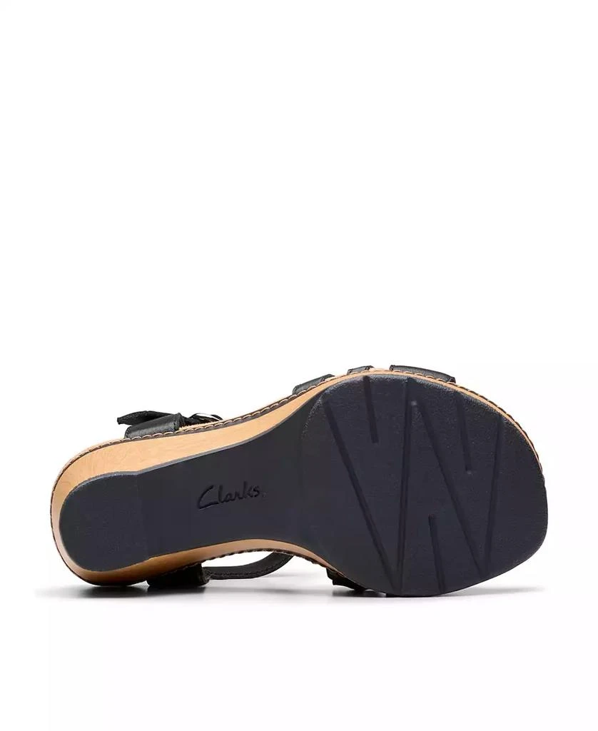 Clarks Seannah Madi Clog-Style Wedge T-Strap Sandals 5