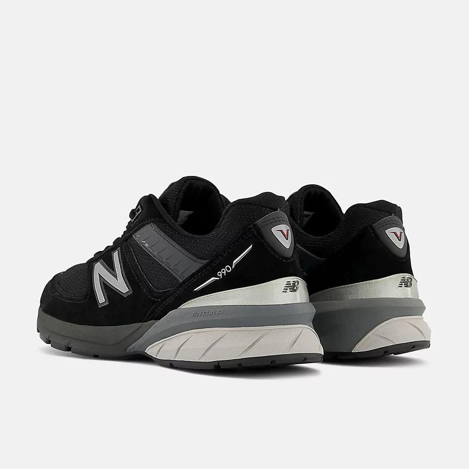 New Balance MADE in USA 990v5 Core 5