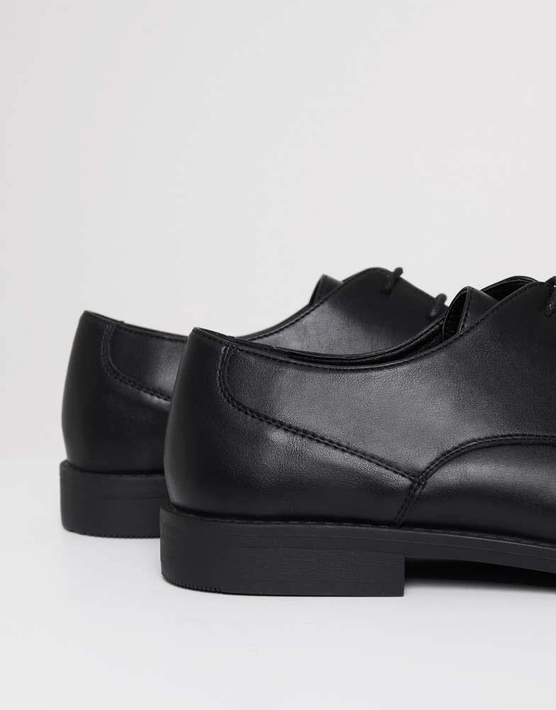 Threadbare Threadbare Lace up derby shoes in black 3