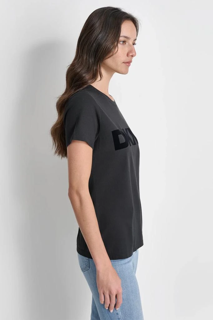 DKNY FLOCKED LOGO TEE 3