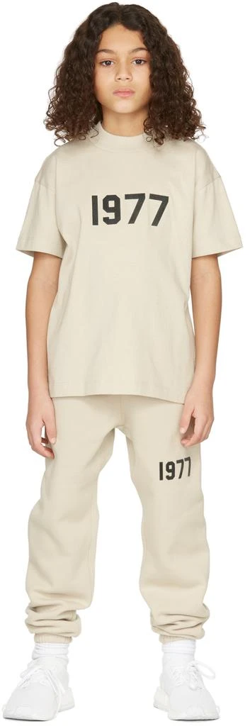Essentials Kids Beige '1977' T-Shirt 1