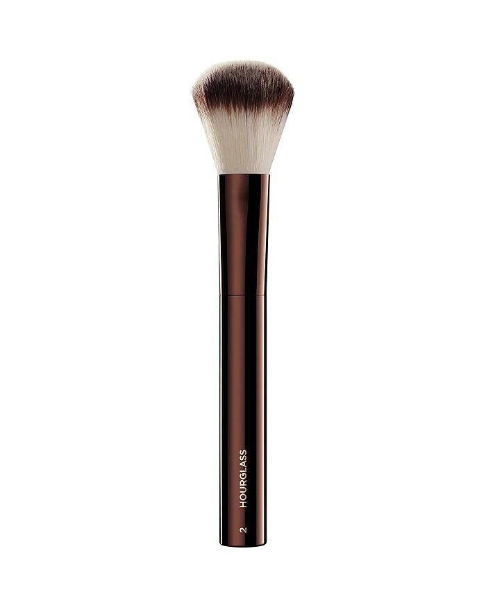 HOURGLASS No. 2 Foundation/Blush Brush 1