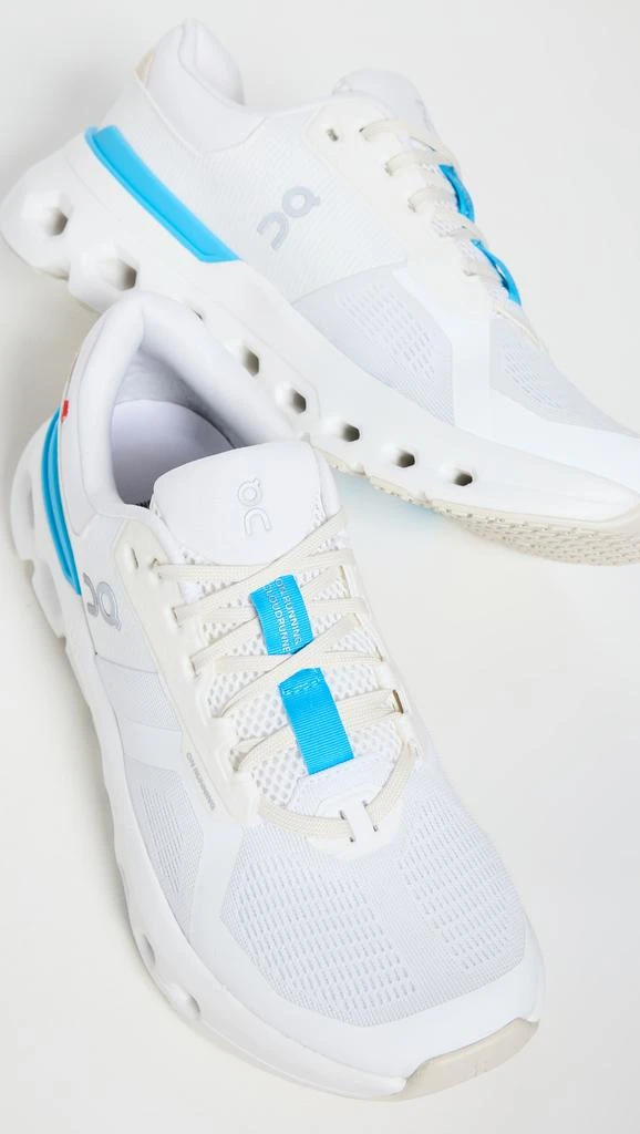 On Cloudrunner 2 Sneakers 4