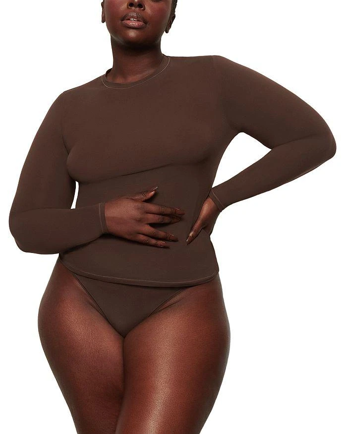 SKIMS Fits Everyone Long Sleeved Tee 1
