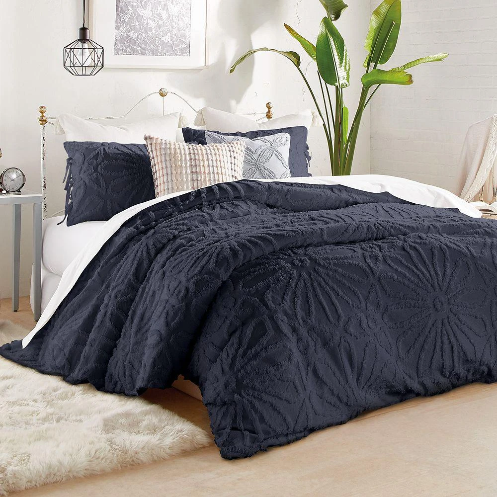 Peri Home Chenille Medallion Comforter Set, Full/Queen 1