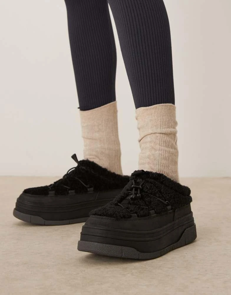 Pajar Pajar asos exclusive Jules shoes in black 1