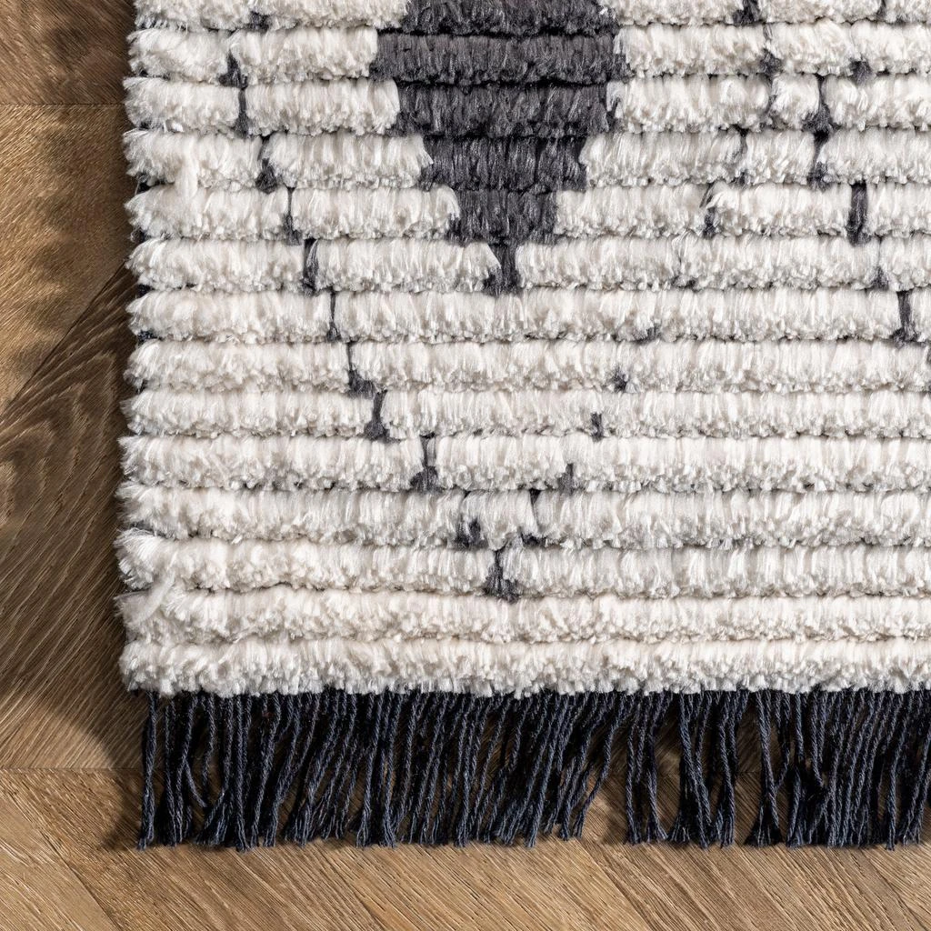 nuLOOM Joanna Diamond Trellis Soft Shag Fringe Area Rug 4