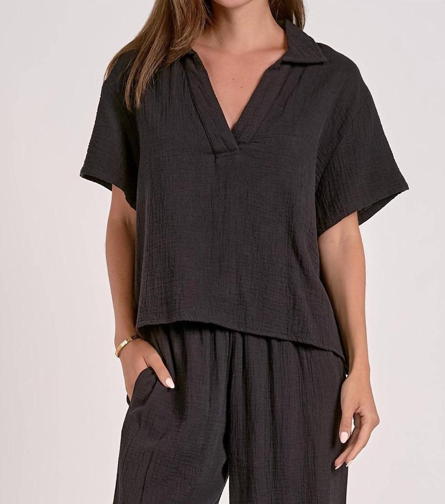 Elan Elan - Short Sleeve V-neck Gauze Top