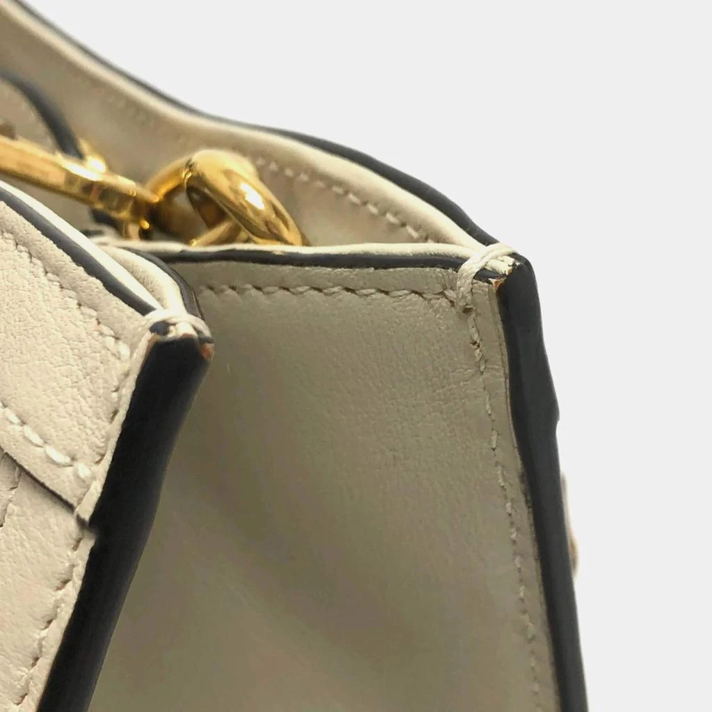 Gucci Gucci White GG Marmont bag 16