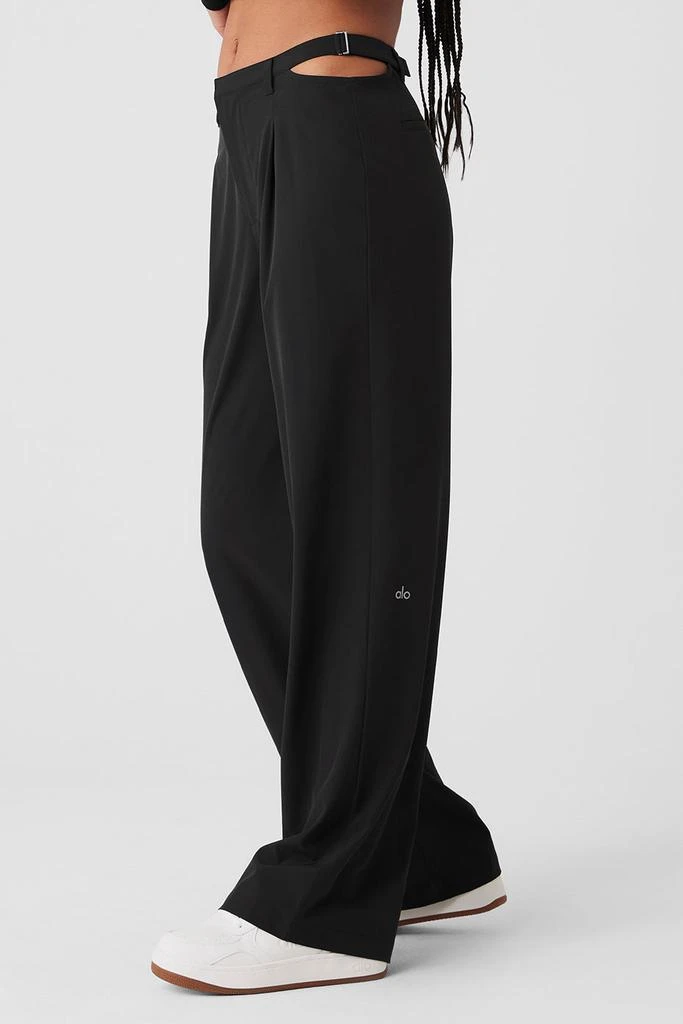 Alo Yoga Mid-Rise Showdown Trouser - Black 1