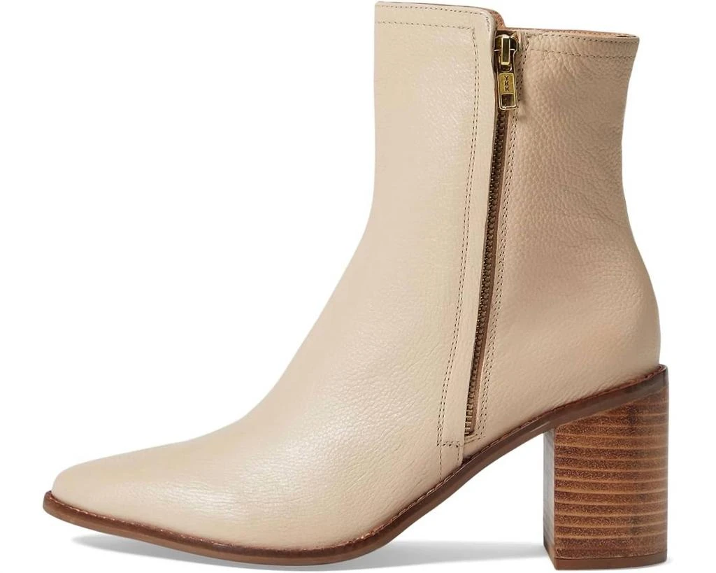 Seychelles Desirable Boot In Off White 2