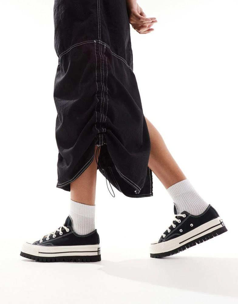 Converse Converse Chuck 70 Trek Ox trainers in black 4