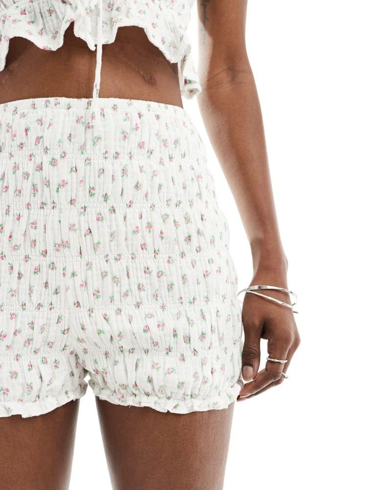 Kiss The Sky Kiss The Sky mini bloomer shorts in pink ditsy floral co-ord 4