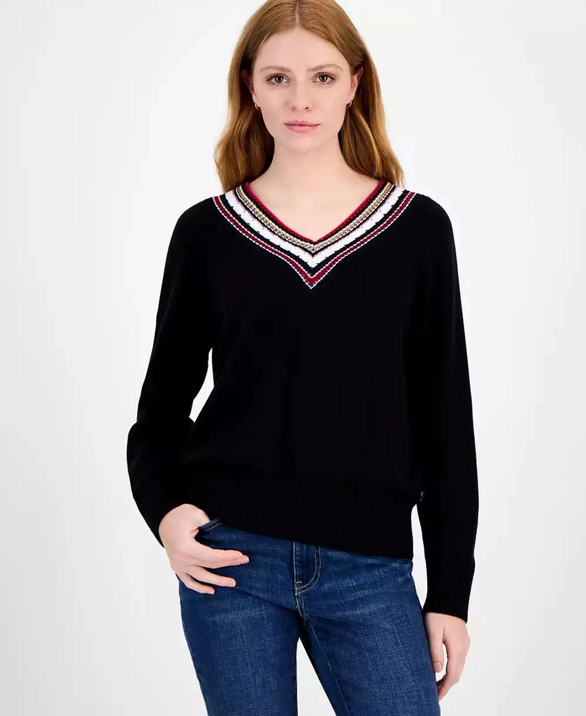 Tommy Hilfiger Women
s Textured V Neck Sweater