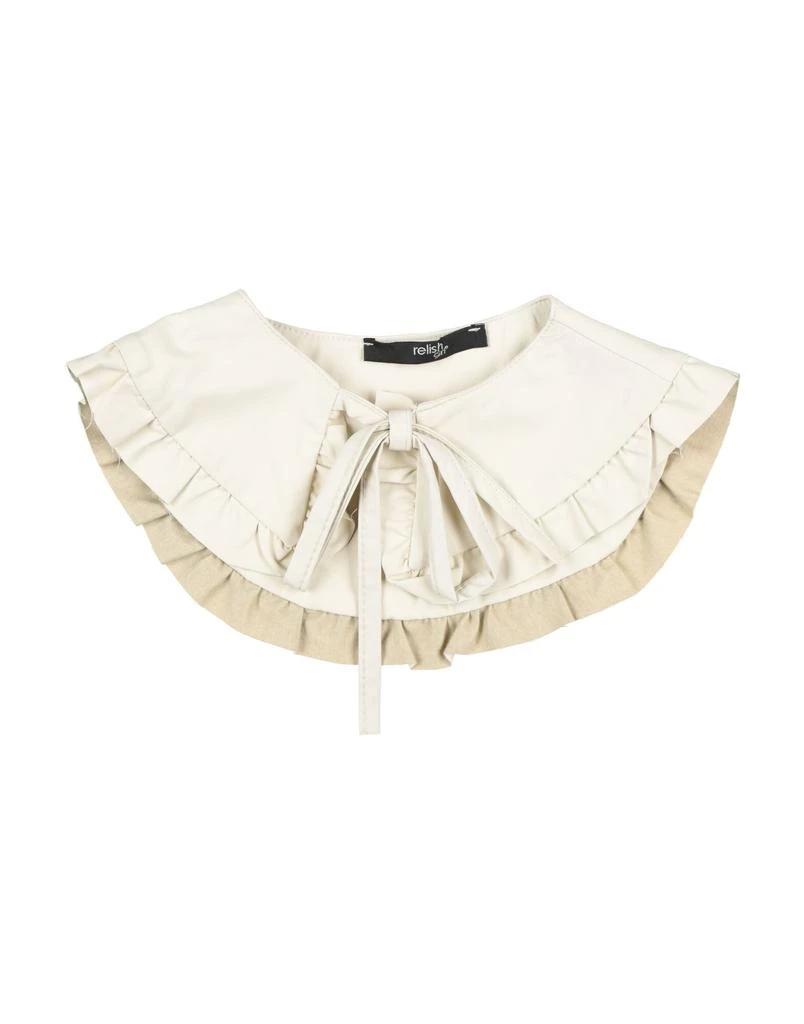 RELISH Scarves and foulards