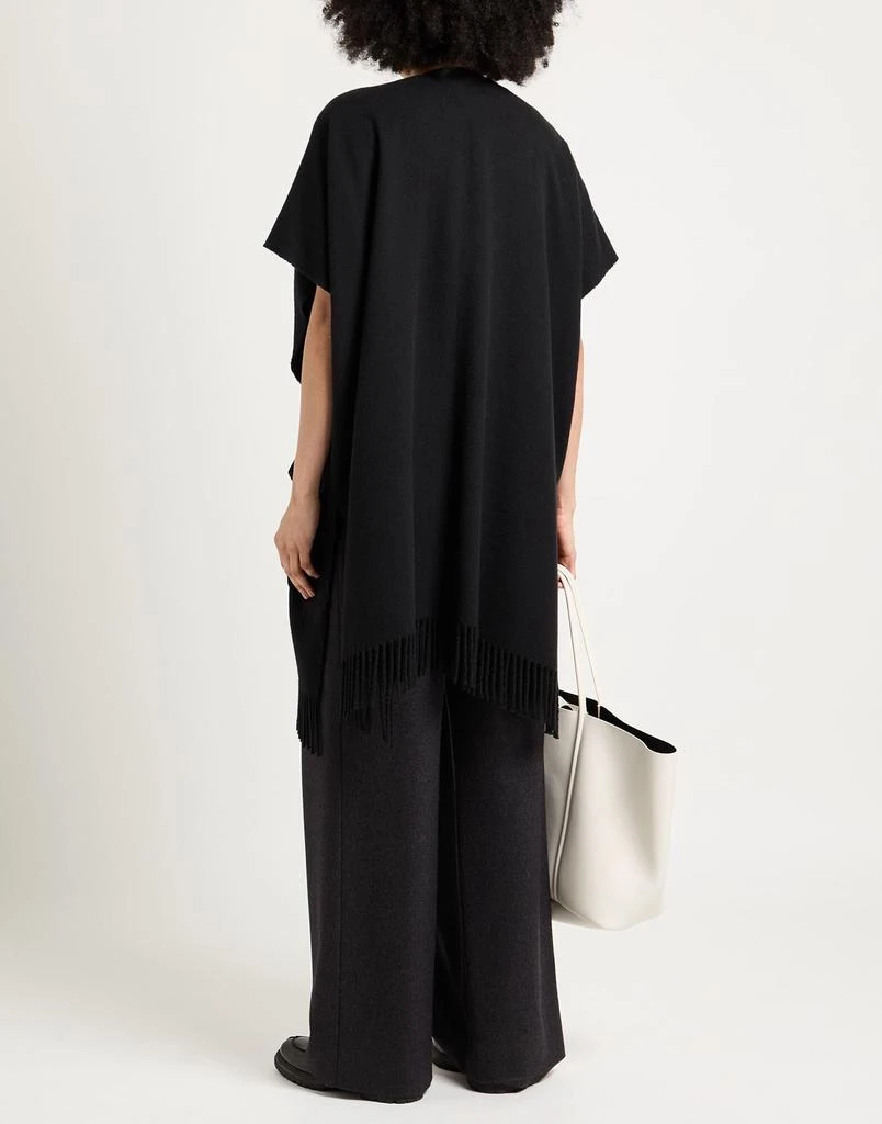 GAëLLE Paris Cape 3