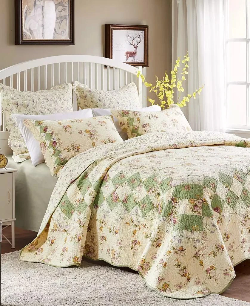 Macy's Bliss 3-Pc. Quilt Set 1