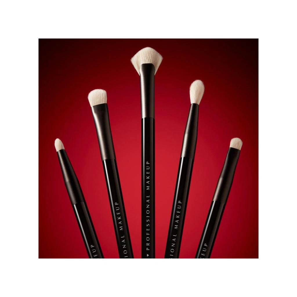 Octopus x Nyx Brush Micro Smudging 2