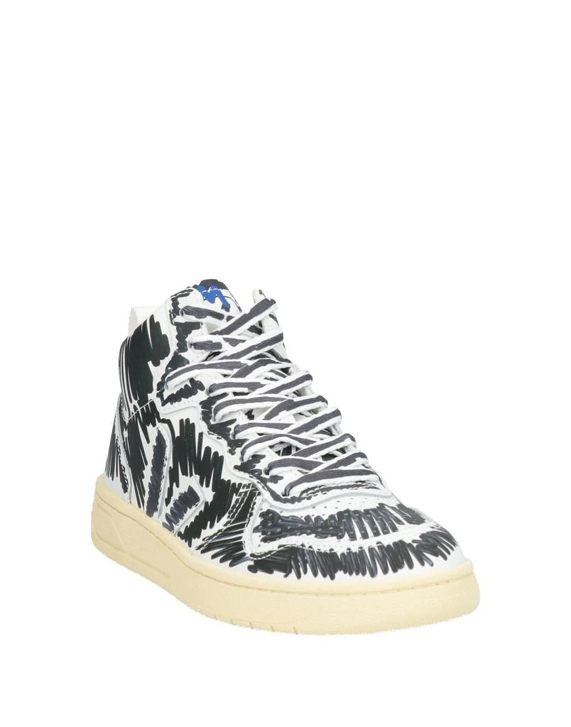 Veja Sneakers 2