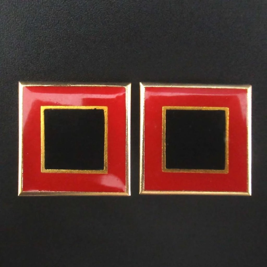 Yves Saint Laurent gold Color Clip Earrings (Pre-Owned)
