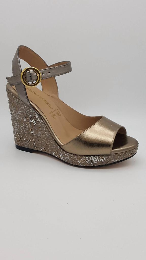 Regina Romero Martha Wedge Sandal In Pewter