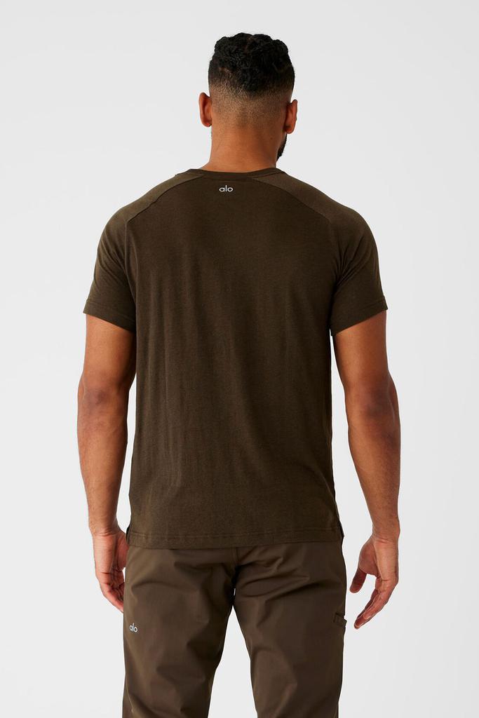 Alo Yoga The Triumph Crew Neck Tee - Espresso