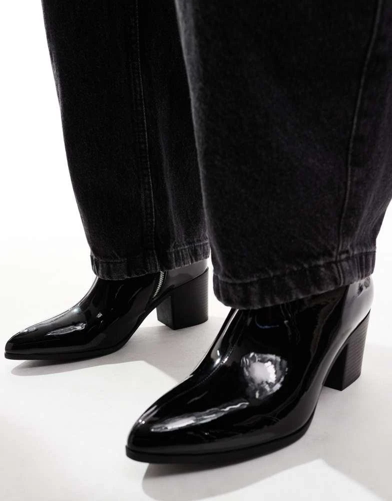 ASOS ASOS DESIGN heeled chelsea boots in black patent 1