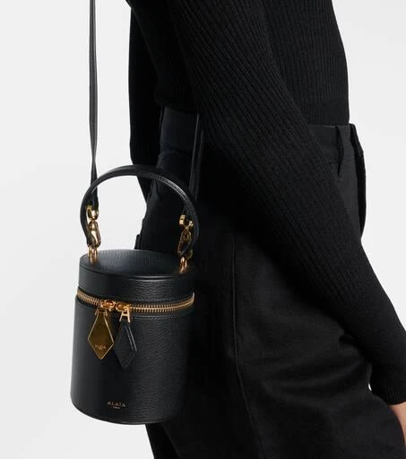 Alaïa Cube Mini leather vanity bag 6