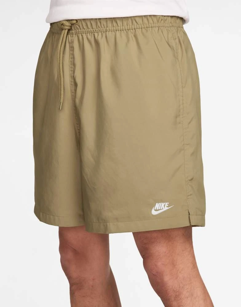 NIKE Nike Club shorts in beige 1