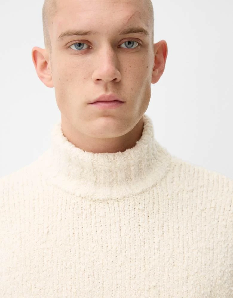 Bershka Bershka Collection textured knitted jumper in ecru 3
