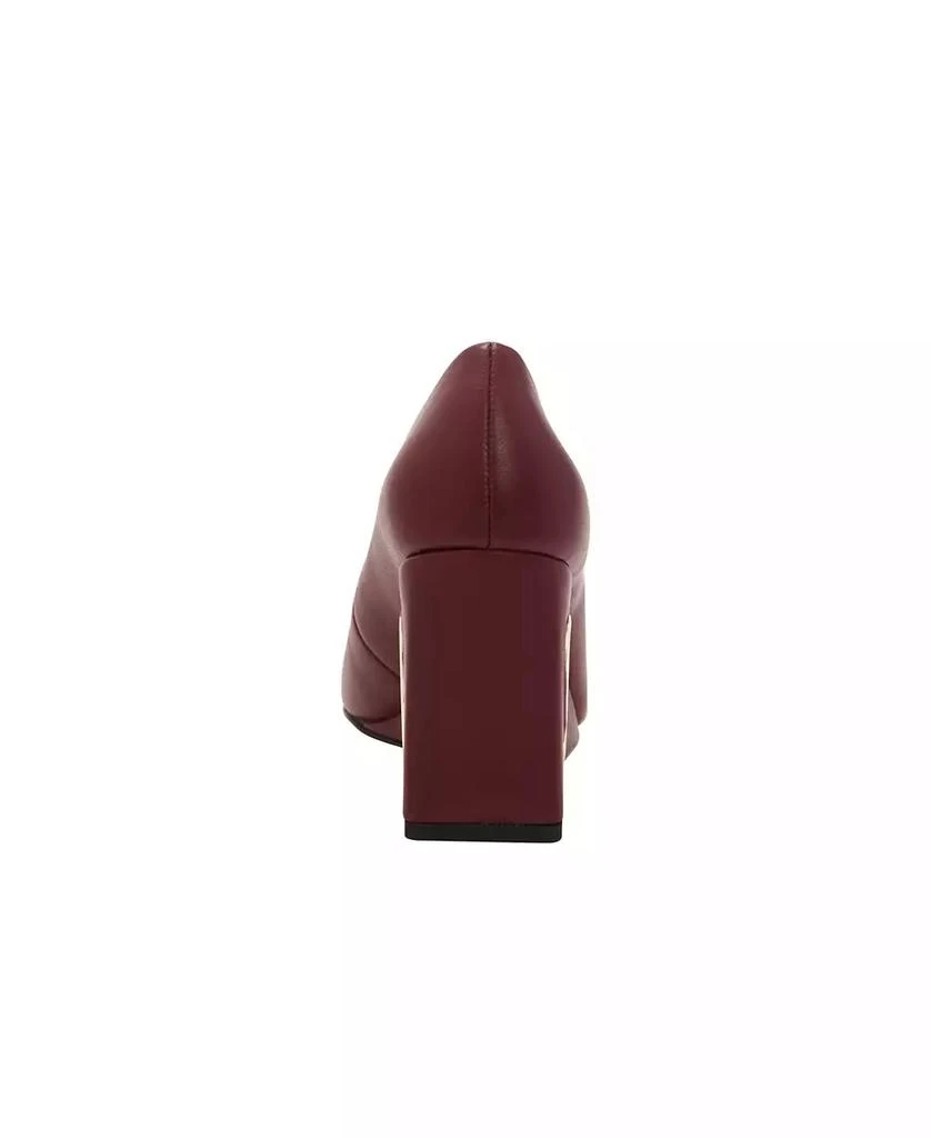 Katy Perry Women's Hollow Wedge Pumps 7