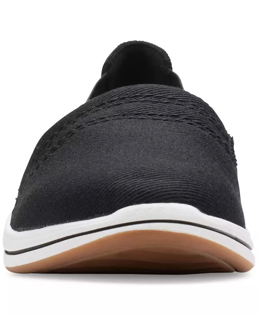 Clarks Women's Cloudsteppers Breeze Step II Slip On Sneakers 3