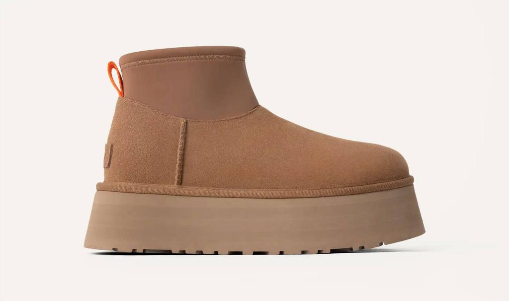 UGG Ugg - Women
s Classic Mini Dipper Boot