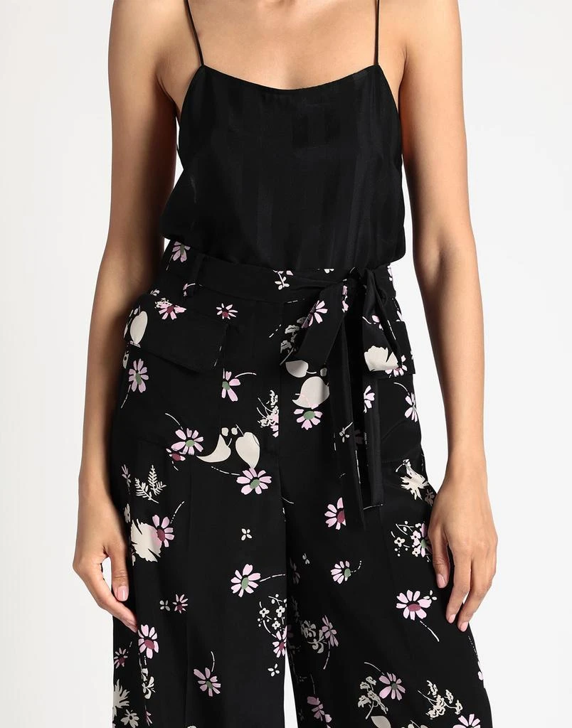 Valentino Casual pants 4