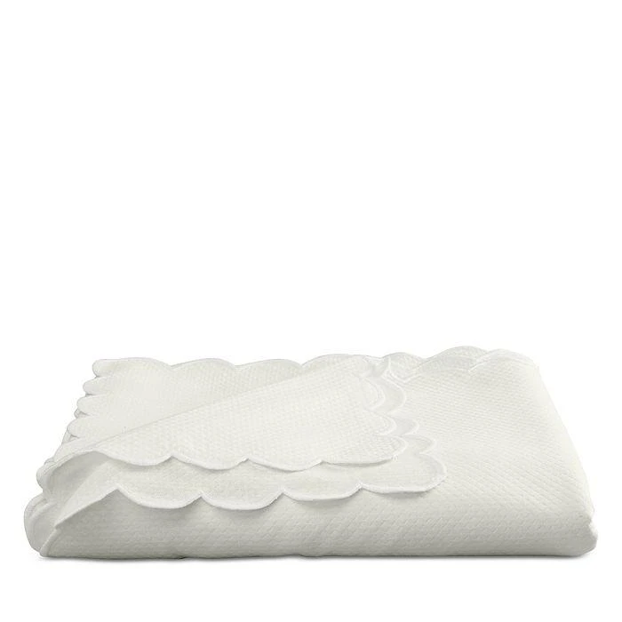 Matouk Savannah Gardens Tablecloth, 68" x 126" Oblong 3