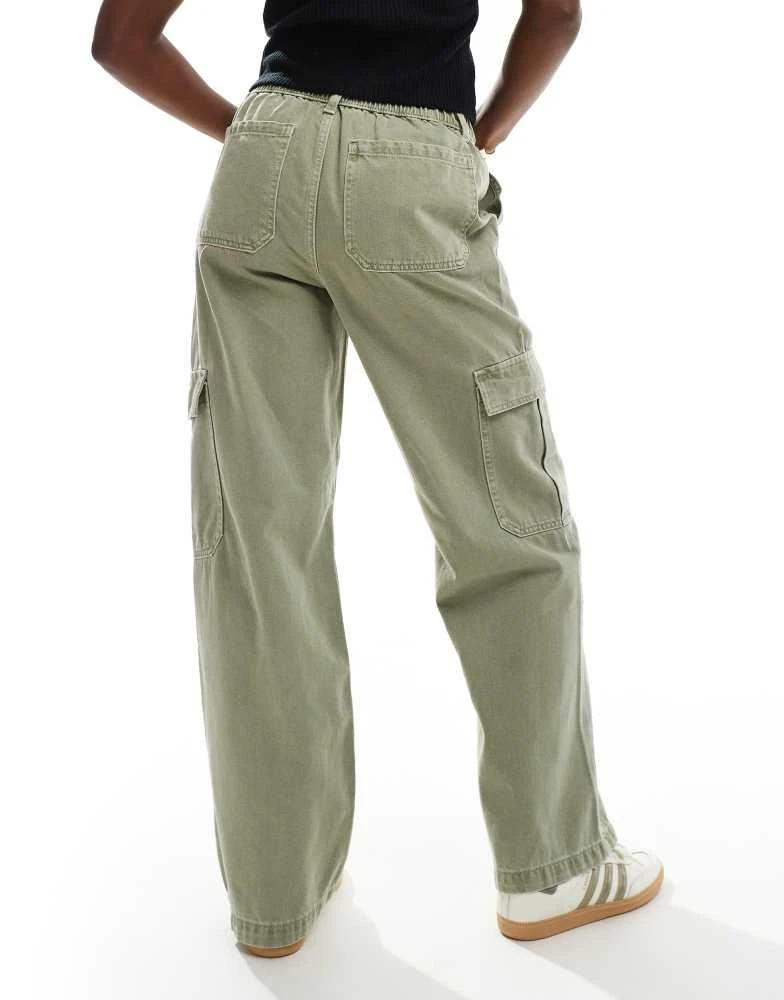 ASOS ASOS DESIGN cargo jean in washed khaki 2