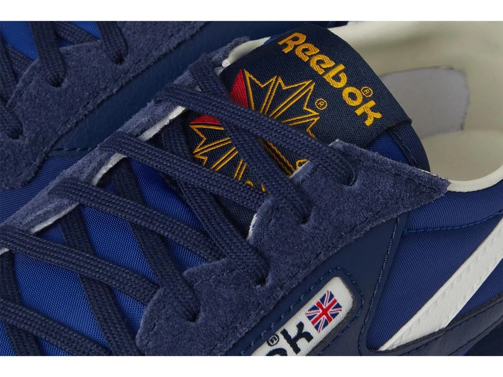 Reebok Aztec II 6