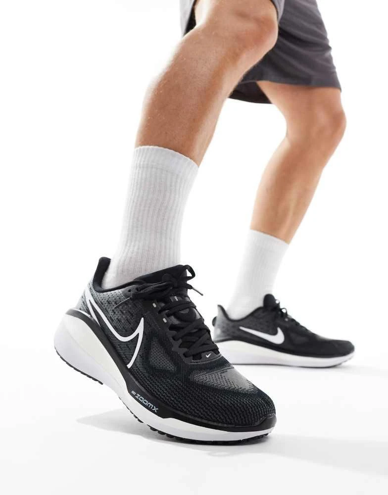 NIKE Nike Running Vomero 17 trainers in black and white 1