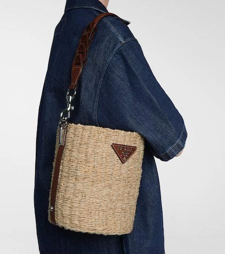 Prada Raffia and leather bucket bag 2