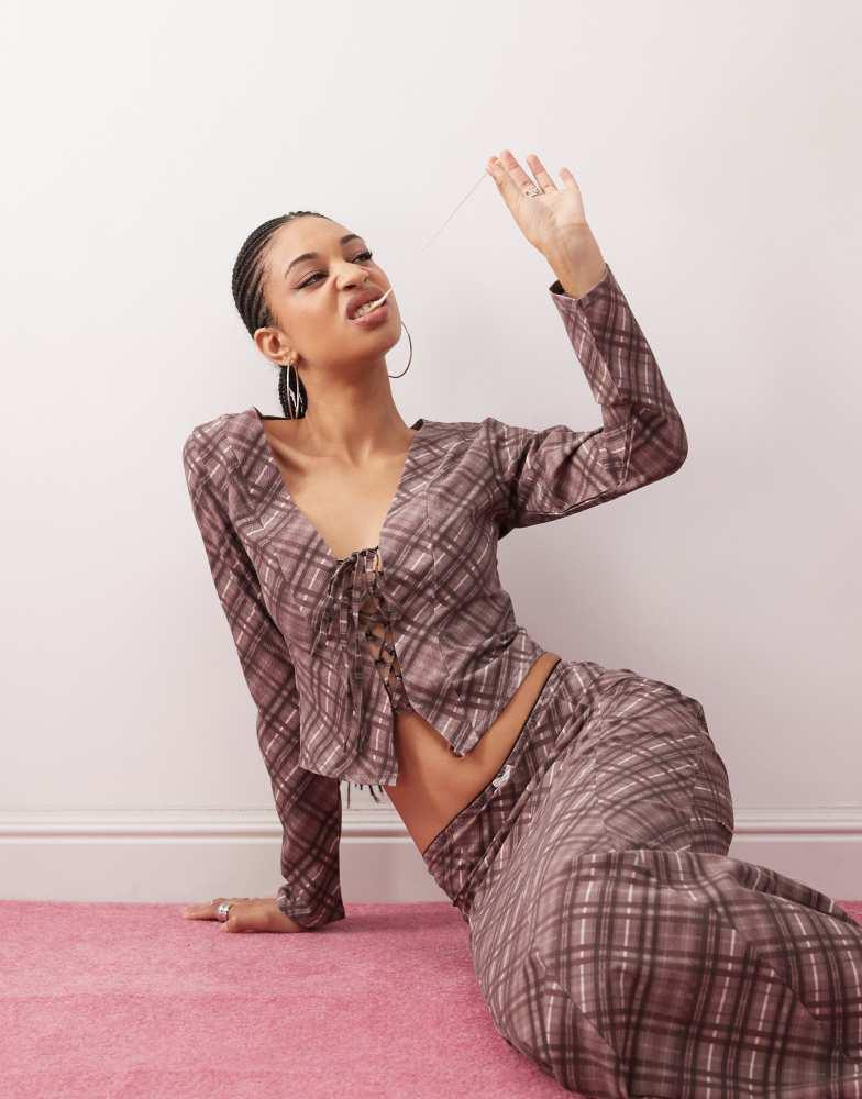 Daisy Street Daisy Street crop tie front top in burgundy check co-ord