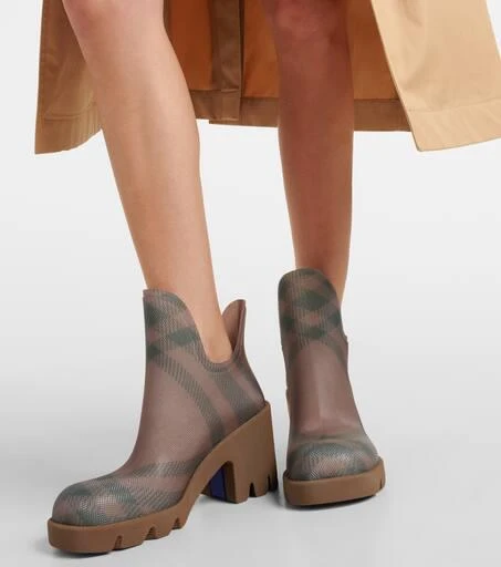 Burberry Burberry Check ankle boots 7