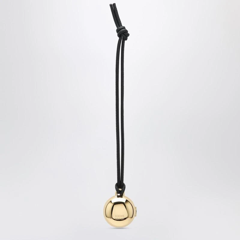 Loewe Pendant with Anagram medallion gold 2