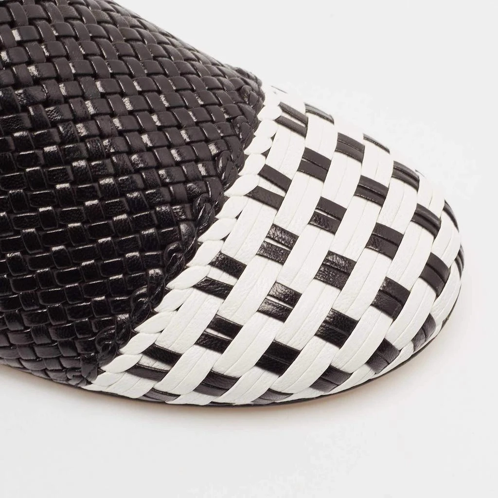 Stuart Weitzman Stuart Weitzman Black/White Woven Leather Indiana Flat Mules Size 36 7