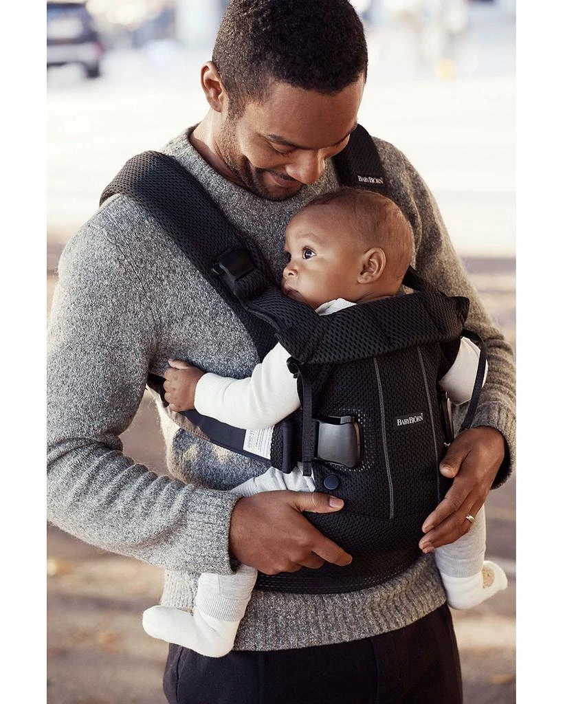 BabyBjörn Baby Carrier One Air 2