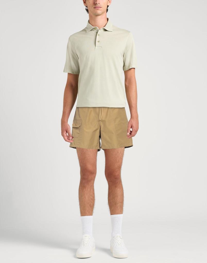 HOWLIN' Shorts & Bermuda